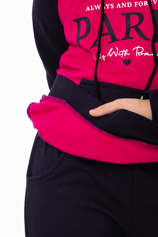 Костюм для дівчинки